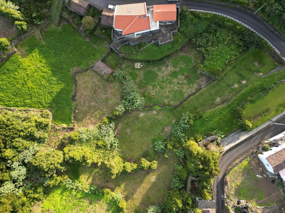 Casa Dos Caldeiras Bed and Breakfast Lajes do Pico Exteriör bild